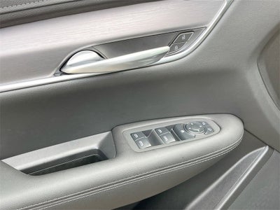 2025 Cadillac XT5 Luxury