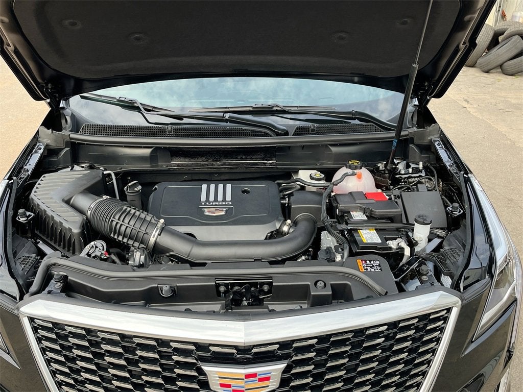 2025 Cadillac XT5 Luxury