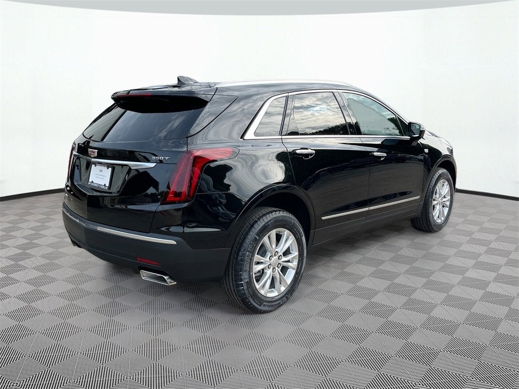 2025 Cadillac XT5 Luxury