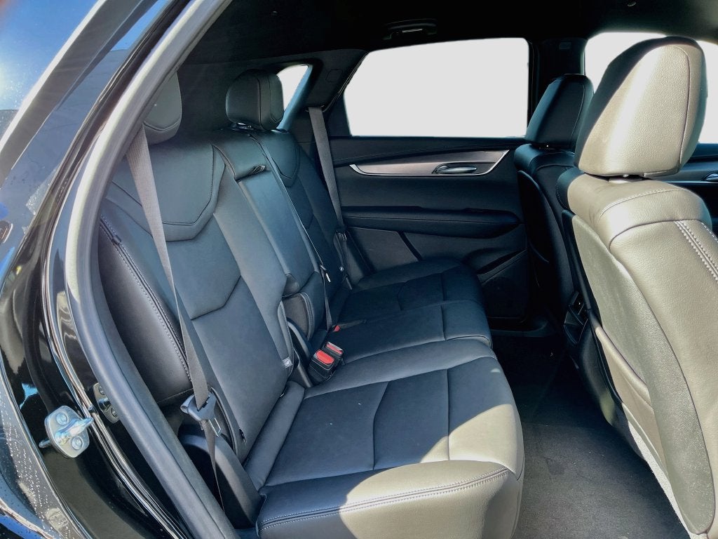 2026 Cadillac XT5 Luxury