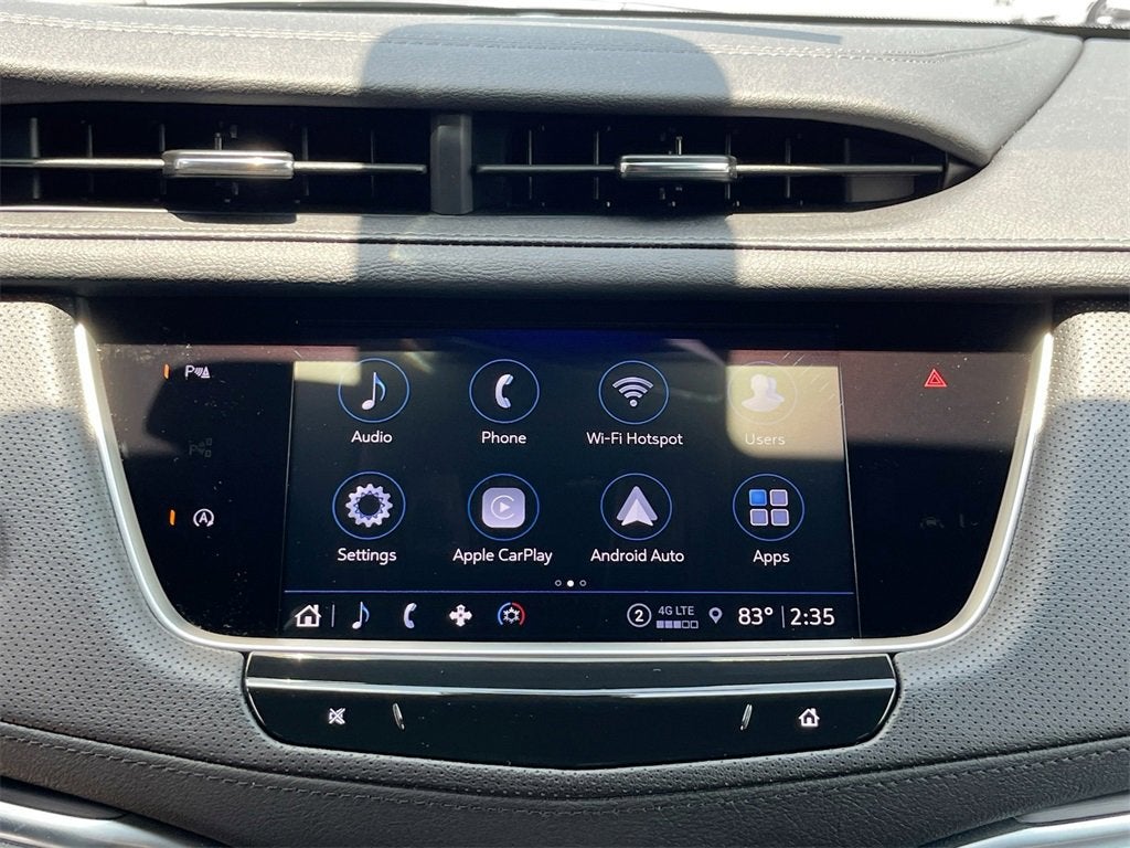 2025 Cadillac XT5 Luxury