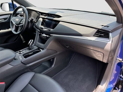 2025 Cadillac XT5 Luxury