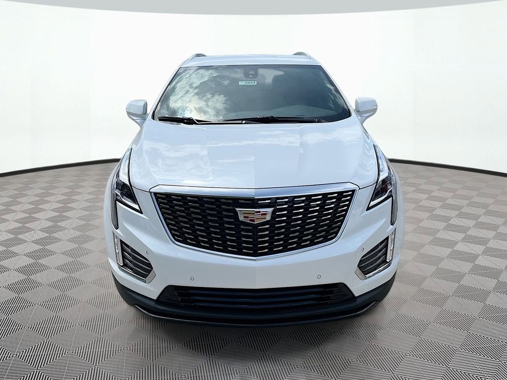 2026 Cadillac XT5 Luxury