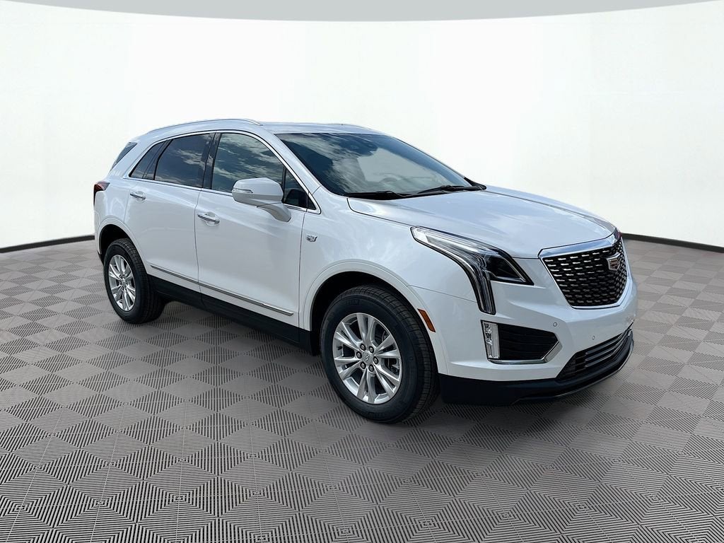 2026 Cadillac XT5 Luxury