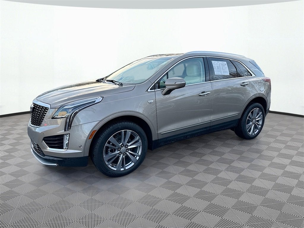 2023 Cadillac XT5 Premium Luxury