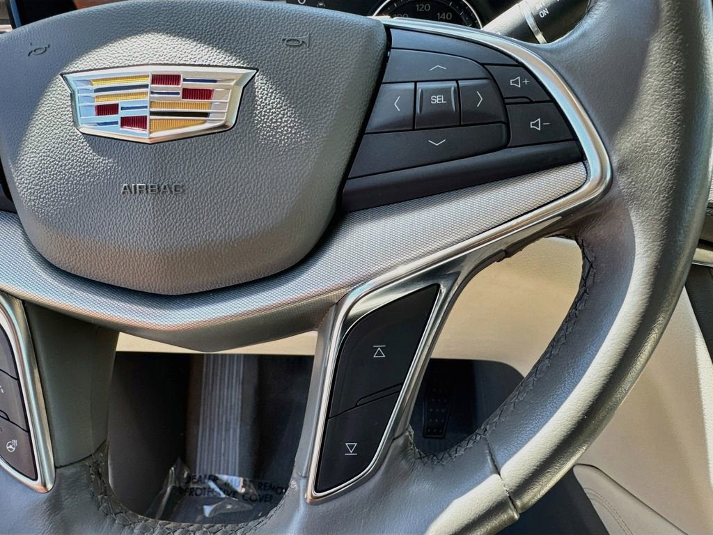 2020 Cadillac XT5 Premium Luxury FWD