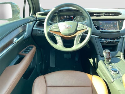 2025 Cadillac XT5 Premium Luxury