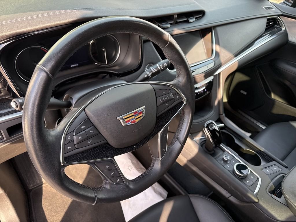 2023 Cadillac XT5 Premium Luxury