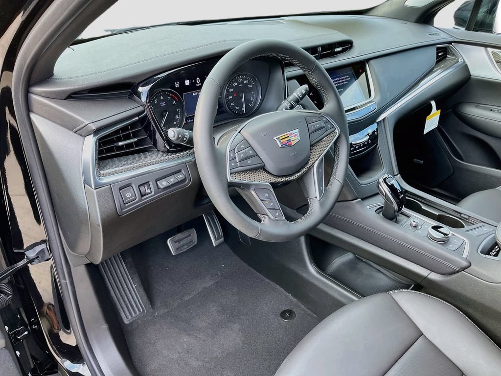 2026 Cadillac XT5 Sport