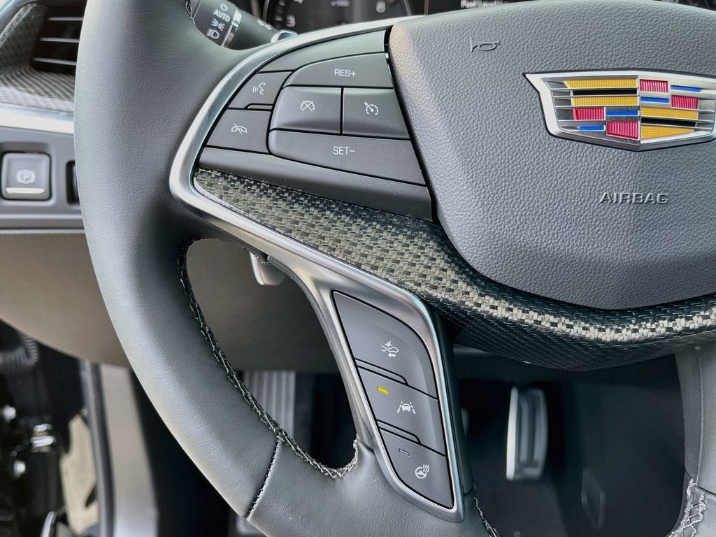 2026 Cadillac XT5 Sport