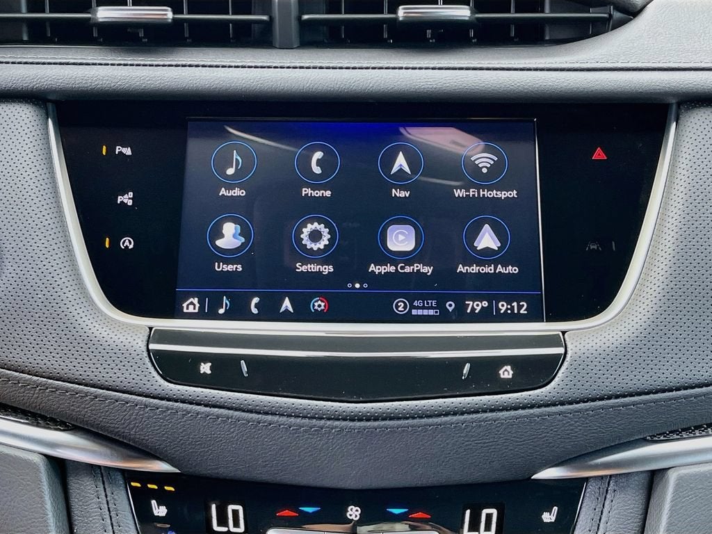 2026 Cadillac XT5 Sport