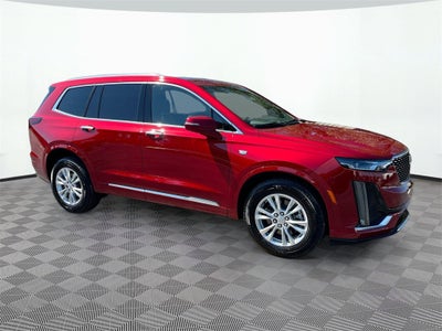 2025 Cadillac XT6 Luxury