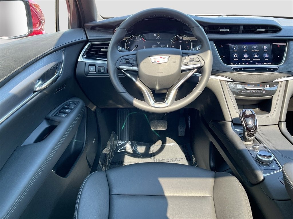 2025 Cadillac XT6 Luxury