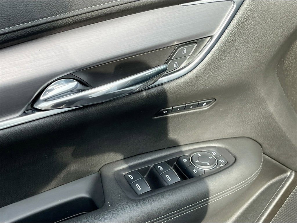 2024 Cadillac XT6 Luxury