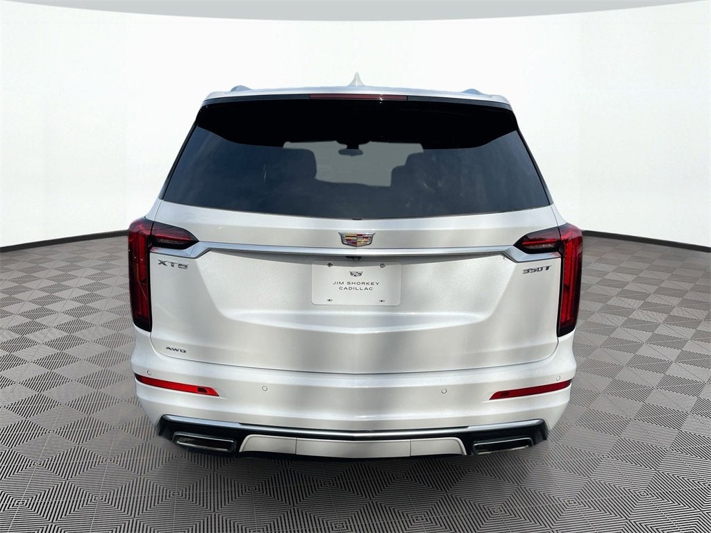 2024 Cadillac XT6 Luxury