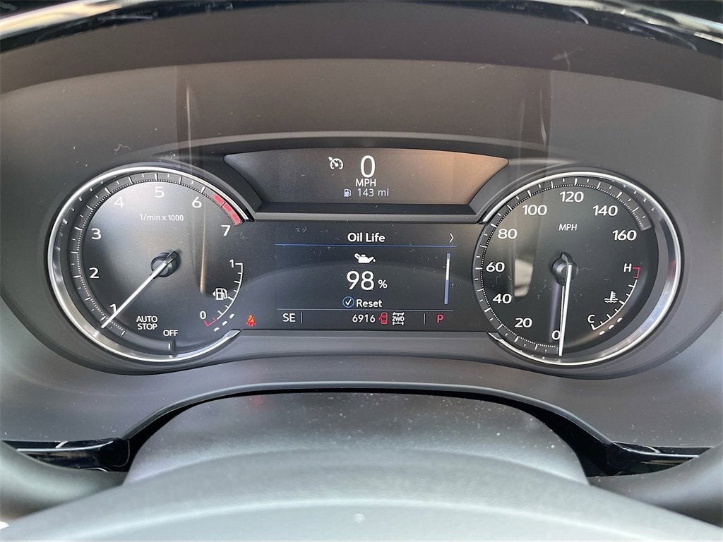 2025 Cadillac XT6 Luxury