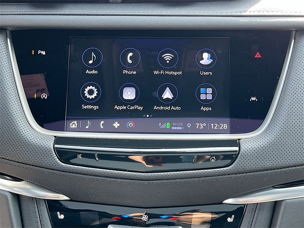 2025 Cadillac XT6 Luxury