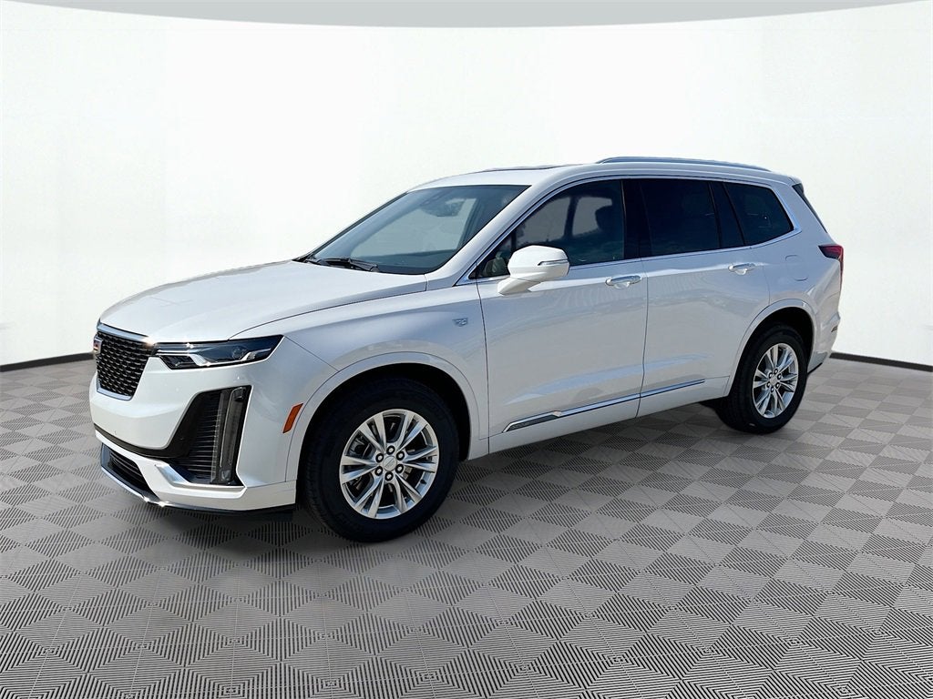 2025 Cadillac XT6 Luxury