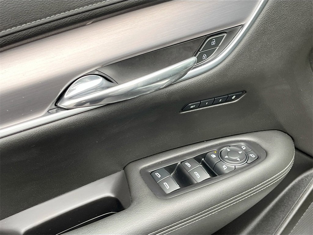 2024 Cadillac XT6 Luxury