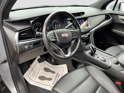 2024 Cadillac XT6 Luxury