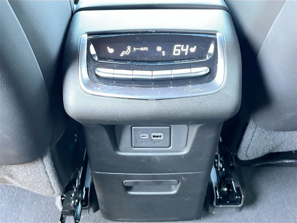 2025 Cadillac XT6 Premium Luxury