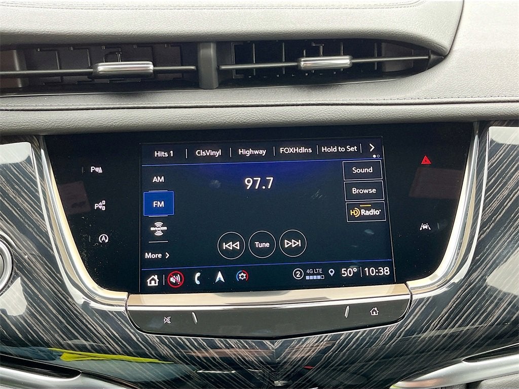 2025 Cadillac XT6 Premium Luxury