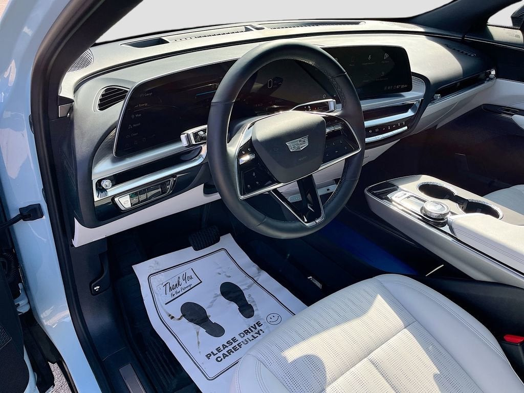 2024 Cadillac LYRIQ Sport 1