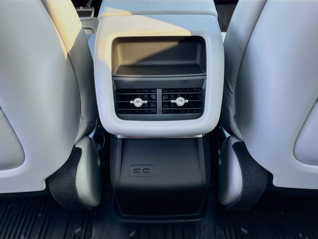 2027 Cadillac LYRIQ Sport