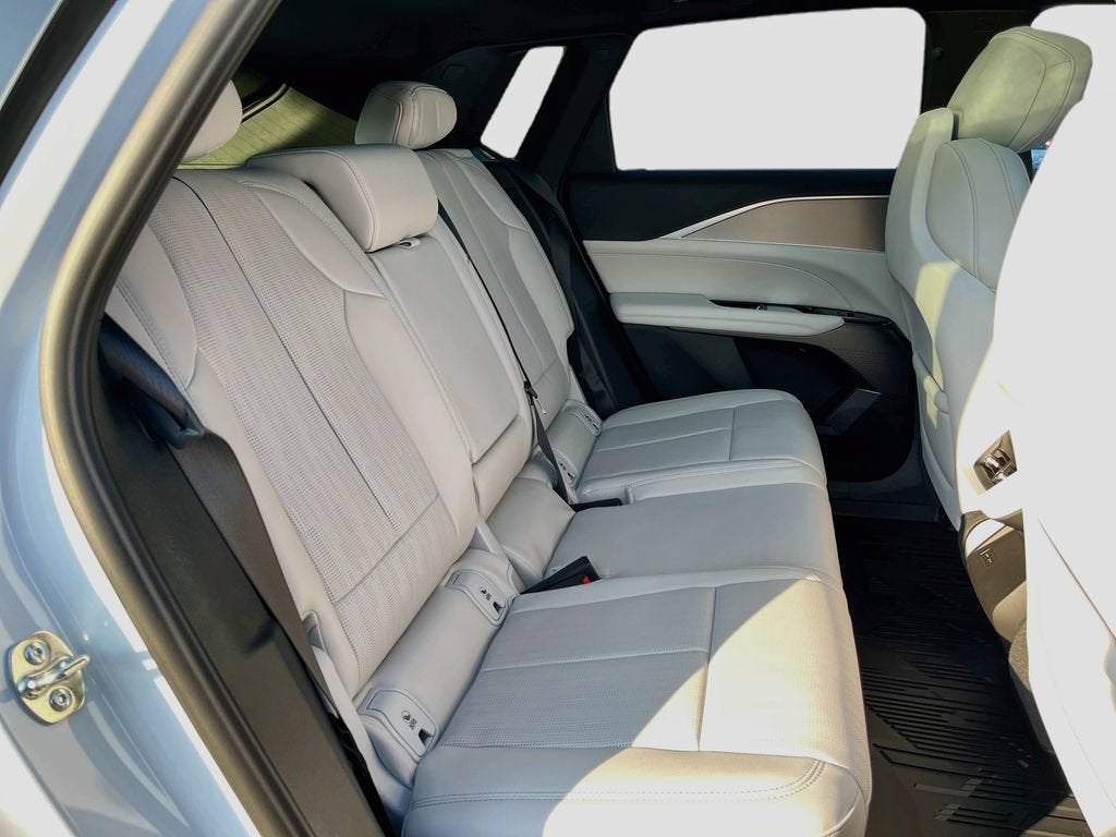 2027 Cadillac LYRIQ Sport