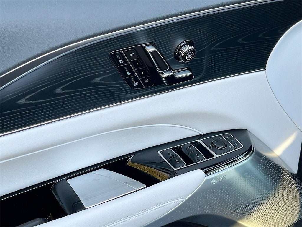 2026 Cadillac LYRIQ Premium Sport