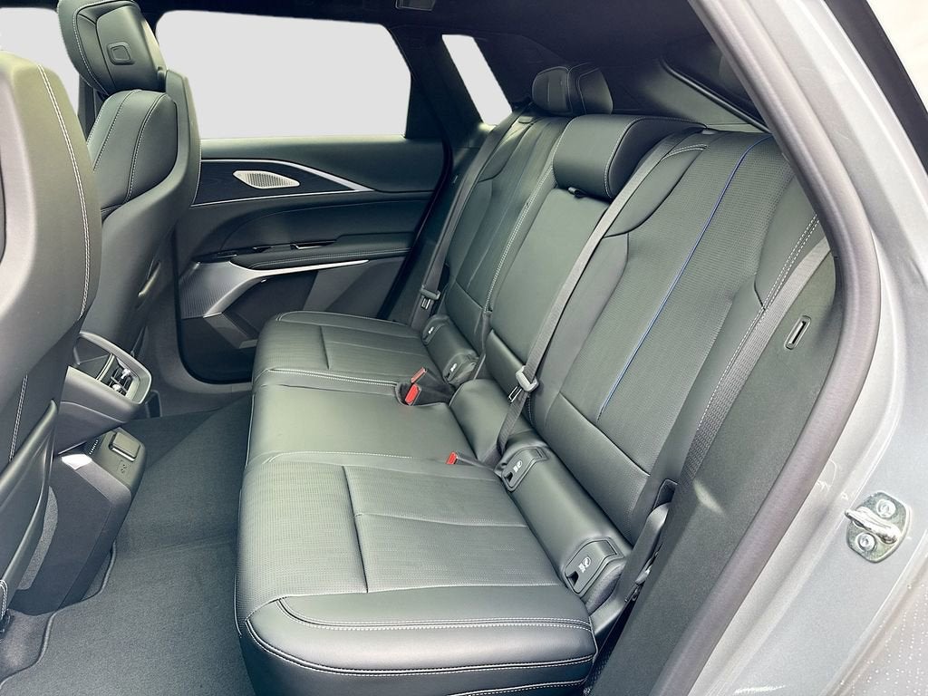 2026 Cadillac LYRIQ Premium Sport