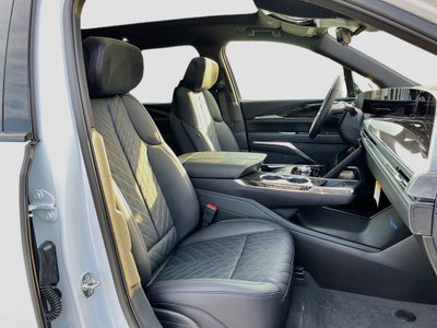 2026 Cadillac ESCALADE IQL Luxury