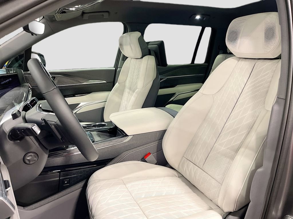 2026 Cadillac ESCALADE IQL Luxury