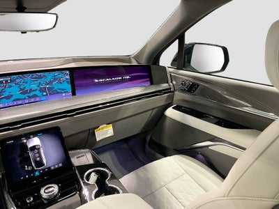 2026 Cadillac ESCALADE IQL Luxury