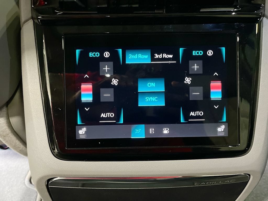 2026 Cadillac ESCALADE IQL Luxury