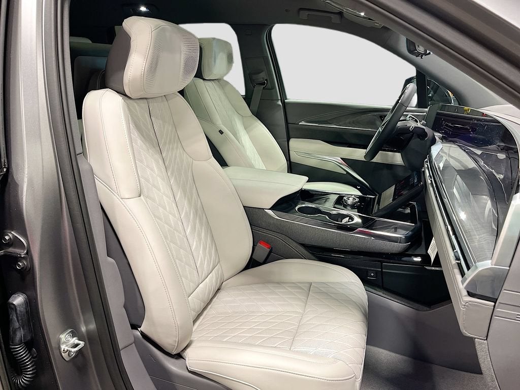 2026 Cadillac ESCALADE IQL Luxury