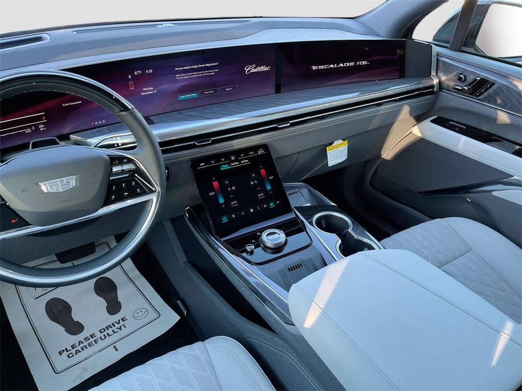 2026 Cadillac ESCALADE IQL Sport