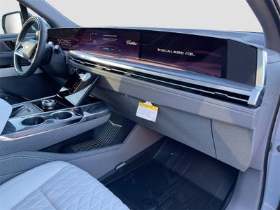 2026 Cadillac ESCALADE IQL Sport