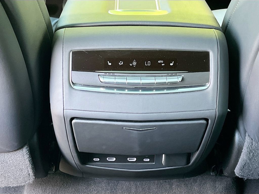 2024 Cadillac Escalade Premium Luxury