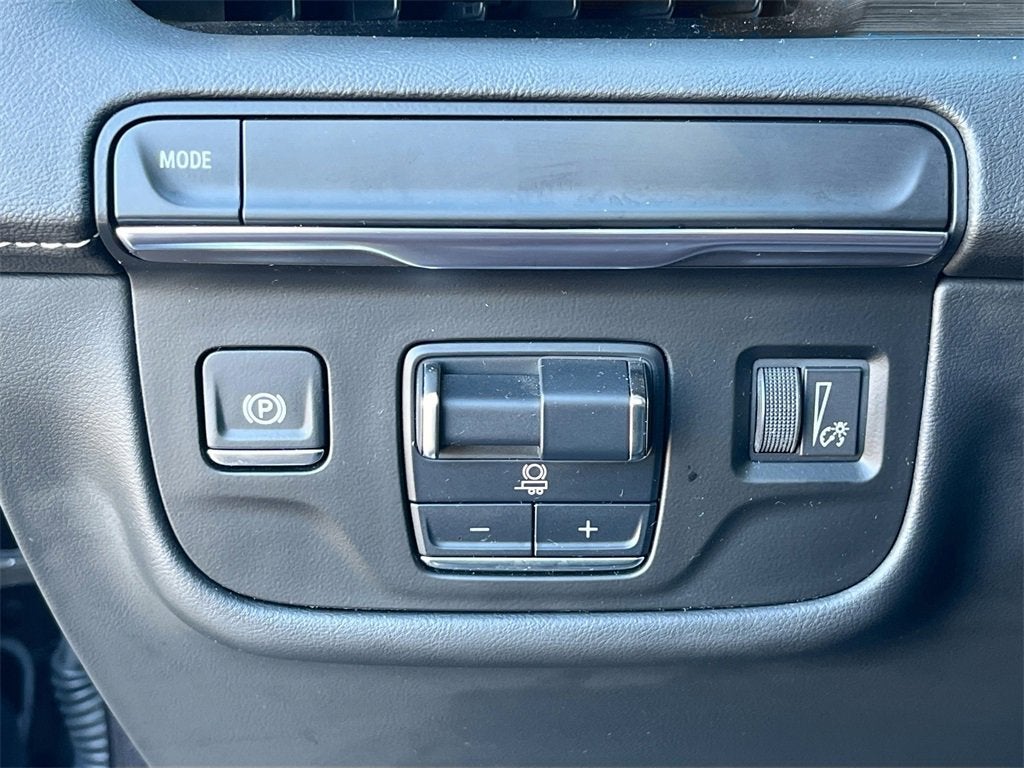 2024 Cadillac Escalade ESV Sport