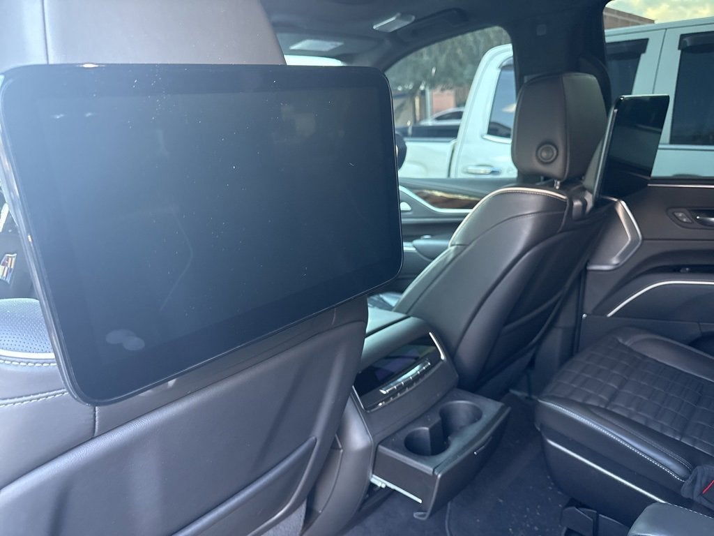 2023 Cadillac Escalade Sport Platinum