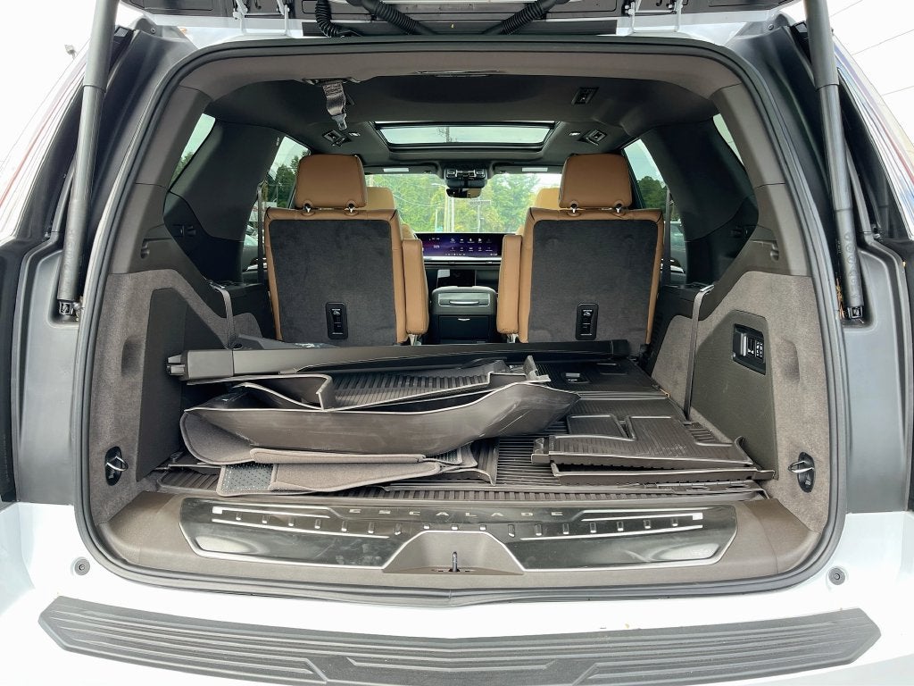 2026 Cadillac Escalade Luxury