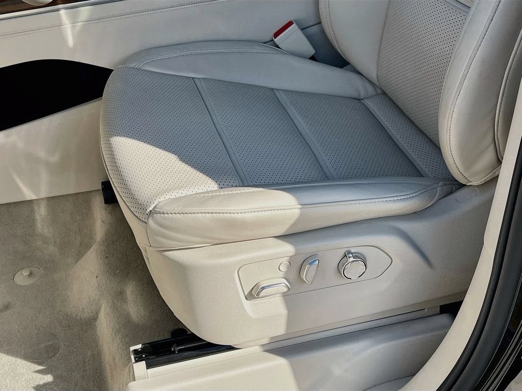 2026 Cadillac Escalade Platinum Luxury