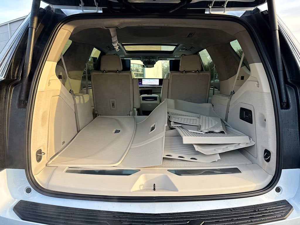 2026 Cadillac Escalade Platinum Sport