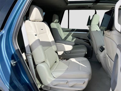 2025 Cadillac Escalade Sport Platinum