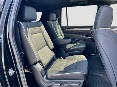 2026 Cadillac Escalade ESV Luxury