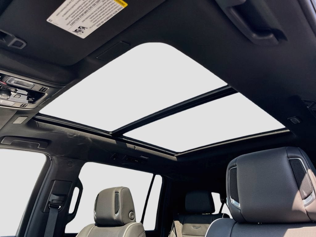 2026 Cadillac Escalade ESV Luxury