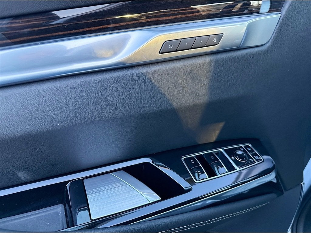 2026 Cadillac Escalade ESV Luxury