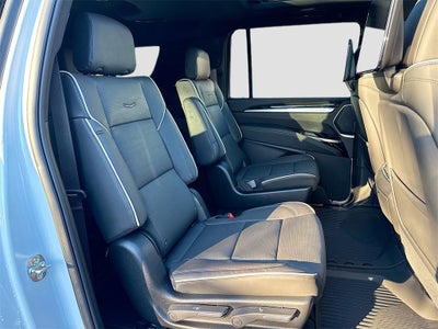 2026 Cadillac Escalade ESV Luxury