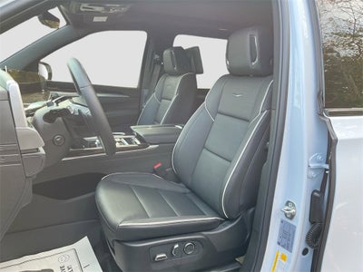 2026 Cadillac Escalade ESV Luxury